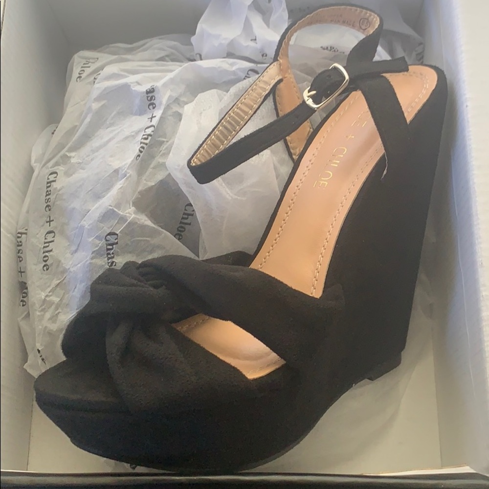 BNIB Chase + Chloe Gita black suede wedges 6.5